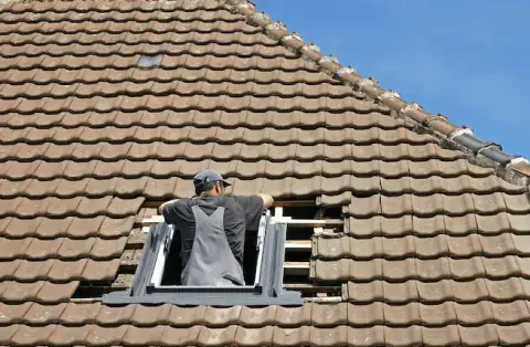 Pose de velux - Songeons